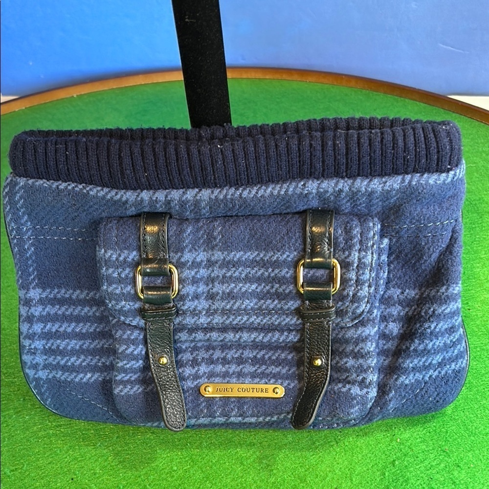 JUICY COUTURE VINTAGE PLAID MESSENGER BAG NAVY BLUE / LEATHER WOOL RARE CLUTCH